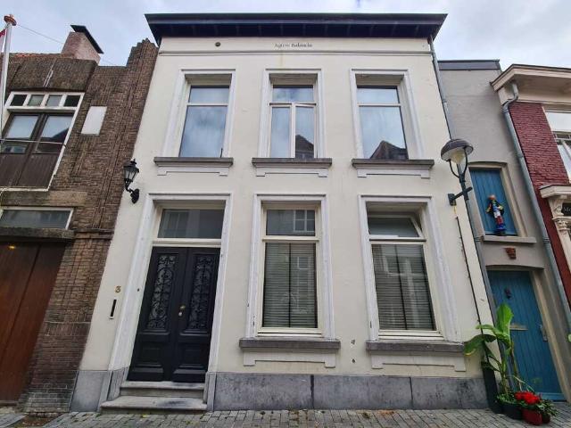 Woning te huur in Bergen op Zoom, Bergen Op Zoom