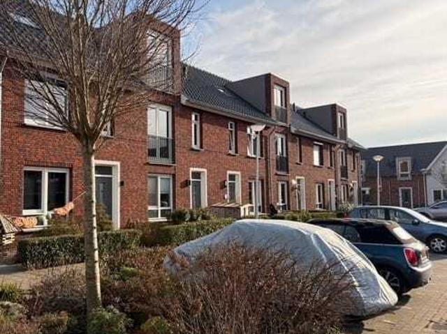 Woning te huur in Hazerswoude-dorp, Zuid Holland