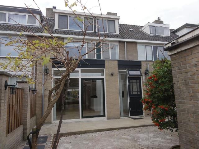 Eengezinswoning te huur in Leiderdorp, Zuid Holland