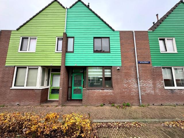 Eengezinswoning te huur in Zaandam, Noord Holland