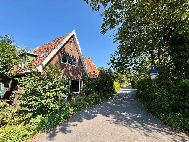 Woning te huur in Assendelft, Noord Holland