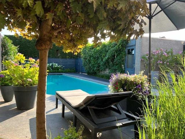 Woning te huur in Barendrecht, Zuid Holland