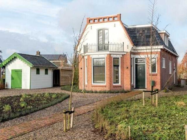 Woning te huur in Earnewâld, Friesland