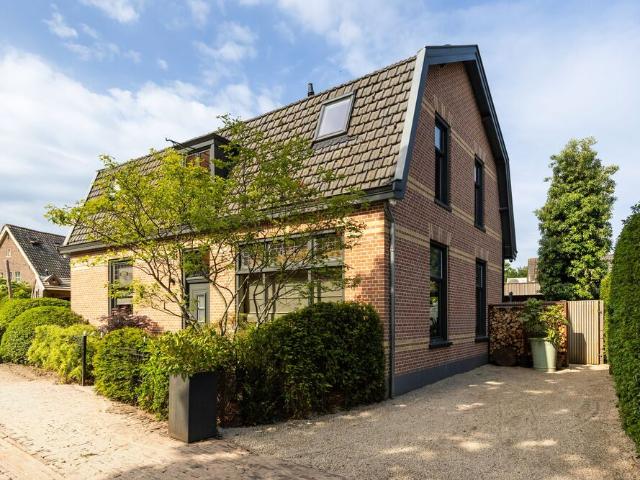 Woning te huur in Huizen, Noord Holland