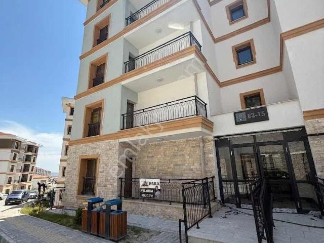 Afyon Merkez, Afyonkarahisar içerisinde kiralık mülk