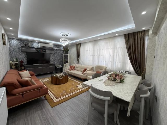 Buca, İzmir içerisinde satılık mülk