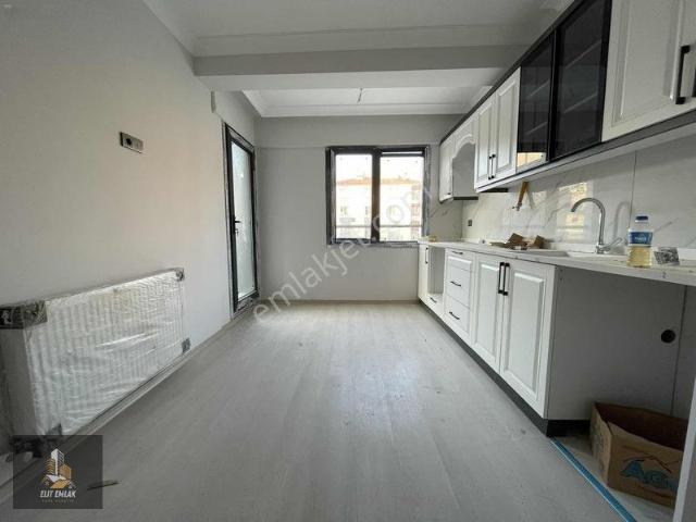 Efendi Mahallesi, Akhisar içerisinde kiralık mülk