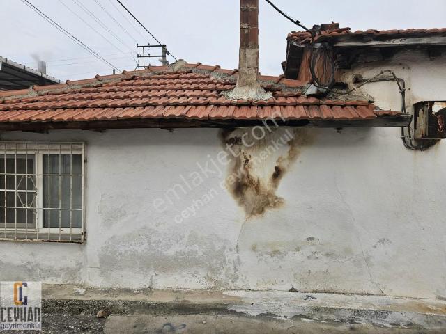 Akhisar, Manisa içerisinde satılık Villa