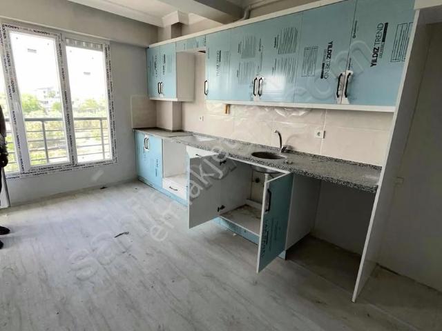 Akhisar, Manisa içerisinde satılık mülk