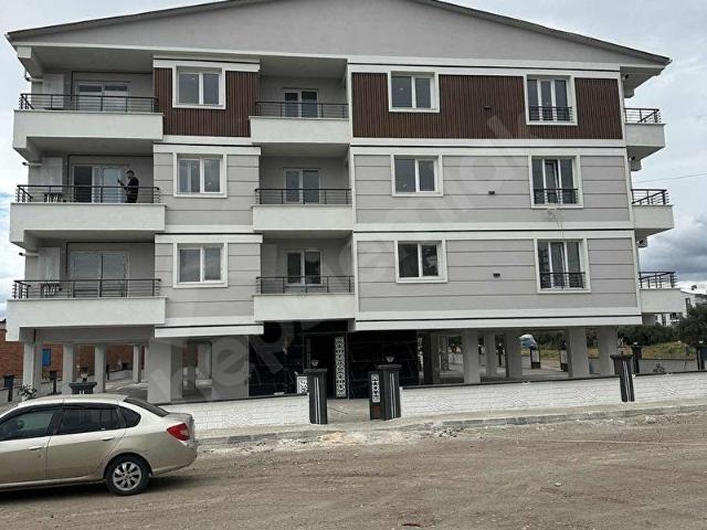 Akhisar, Manisa içerisinde satılık mülk