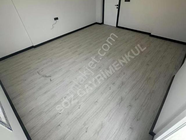 Akhisar, Manisa içerisinde satılık mülk