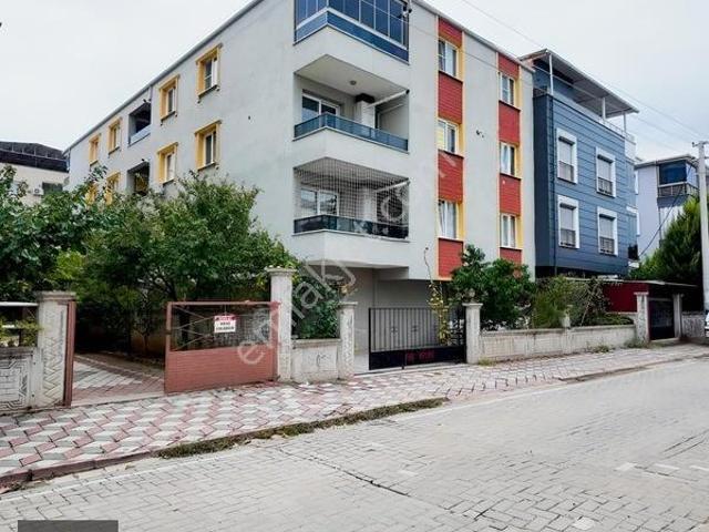 Efendi Mahallesi, Akhisar içerisinde kiralık mülk