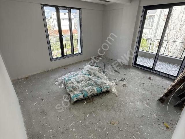 Akhisar, Manisa içerisinde satılık mülk