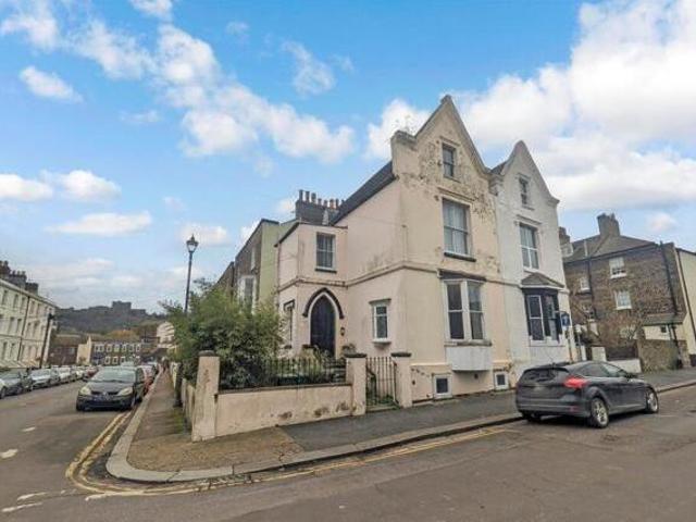 House for sale in Clarendon, Ash