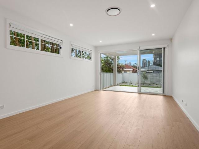 House for rent in Wollongong West, New South Wales
