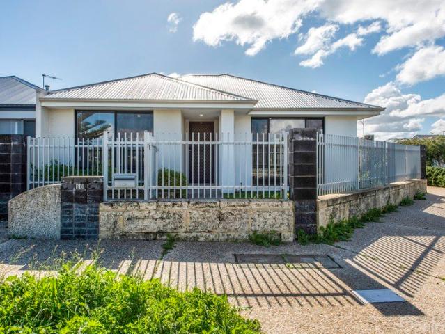 House for sale in Golden Bay, Western Australia
