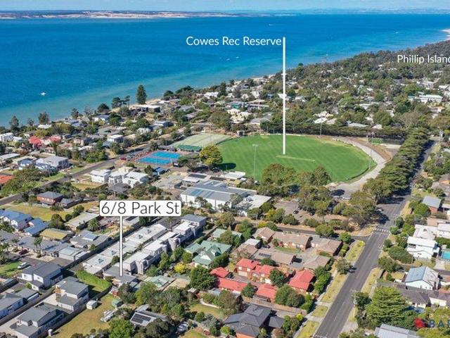 Apartment for sale in Cowes, Victoria