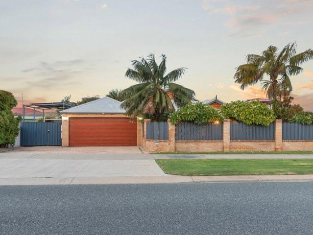 House for sale in Golden Bay, Western Australia