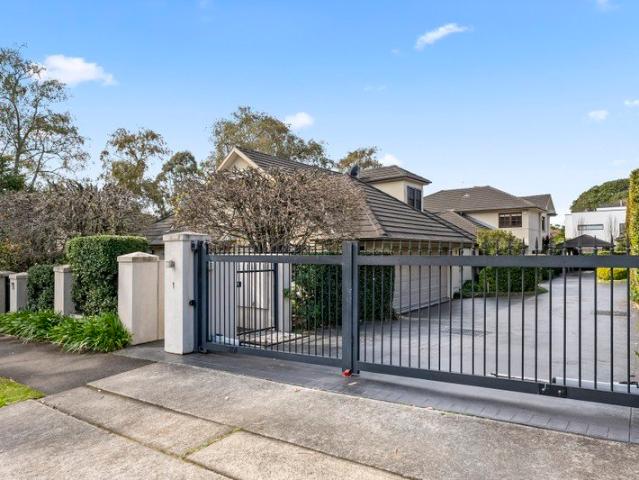 Townhouse for sale in Sydney, New South Wales