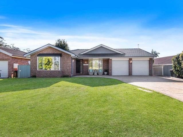 House for sale in Mollymook Beach, New South Wales