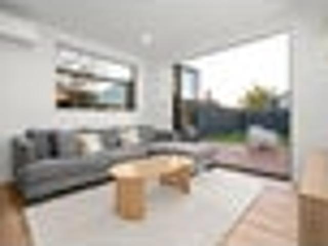 House for sale in Chartwell