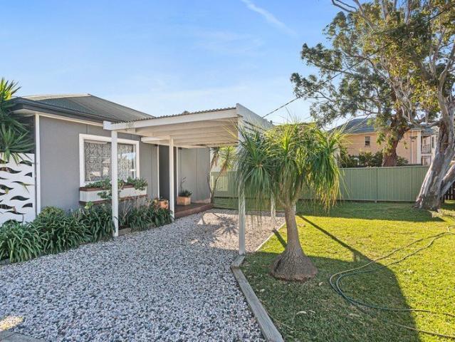 House for sale in Oak Flats Dc, New South Wales