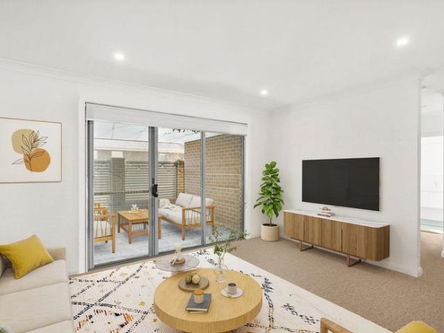 House for rent in Wollongong West, New South Wales