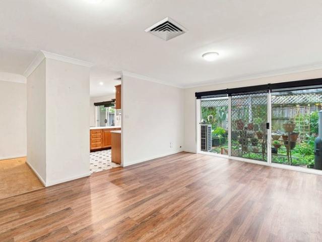 Townhouse for rent in Sydney, New South Wales