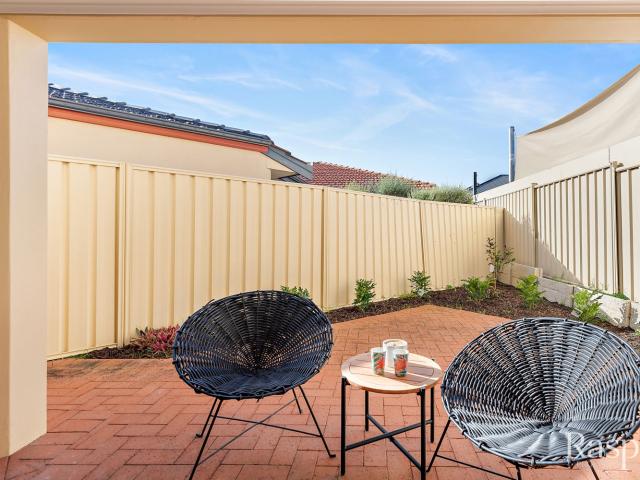 Townhouse for sale in Yangebup, Western Australia