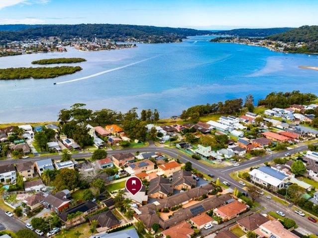 Villa for sale in Woy Woy, New South Wales