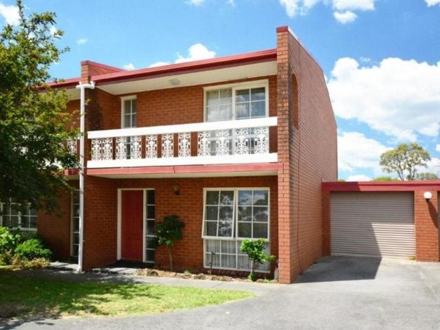 Townhouse for sale in Camerons Creek, Victoria