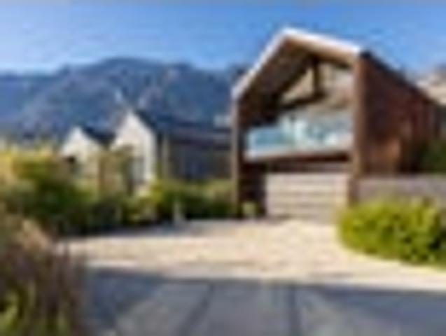 House for sale in Otakou