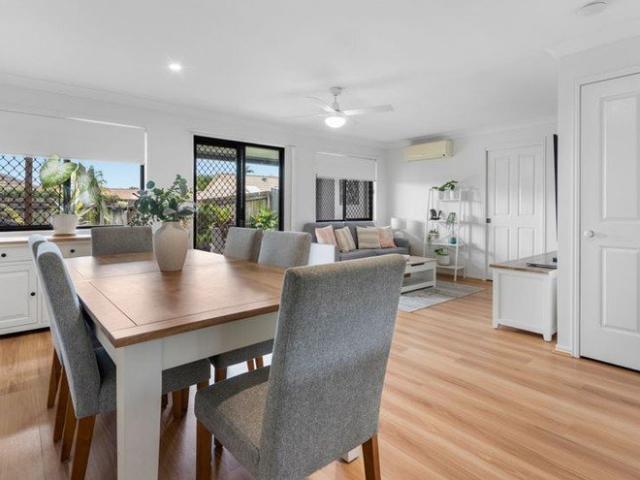 Townhouse for sale in Toombul, Queensland