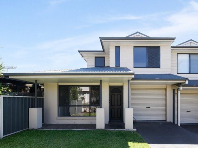 Townhouse for sale in Ambergate, New South Wales