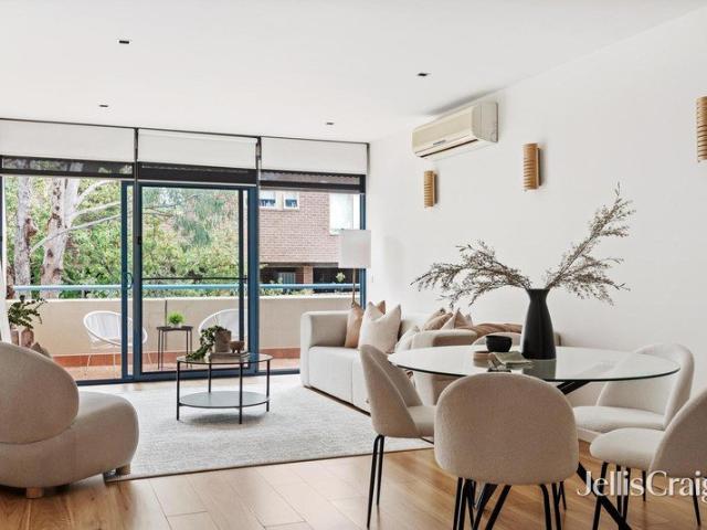Apartment for sale in Greensborough, Melbourne