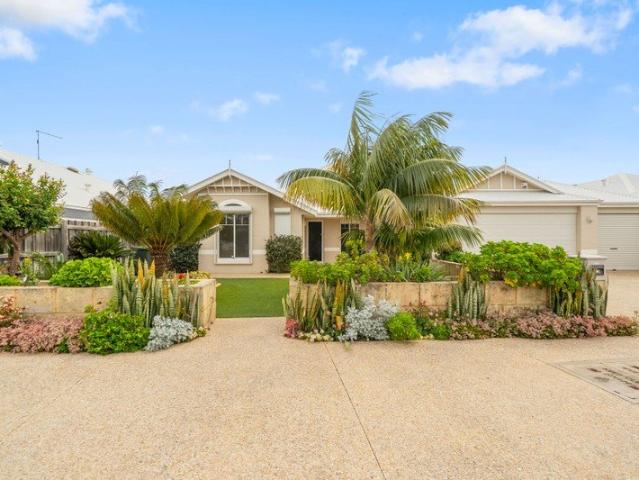 House for sale in Parklands, Western Australia