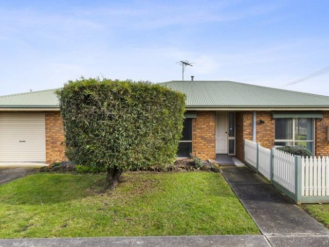 Apartment for sale in Ocean Grove, Victoria