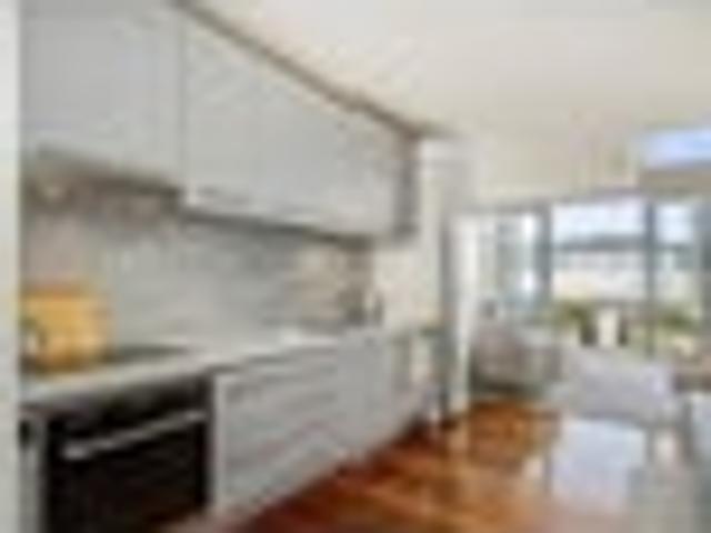 Apartment for sale in Days Bay, Wellington