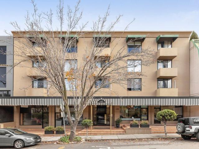 Apartment for sale in Camerons Creek, Victoria