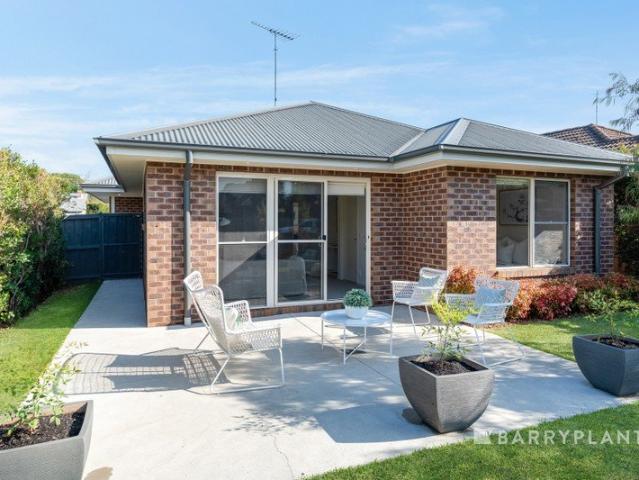 Townhouse for sale in Geelong, Victoria