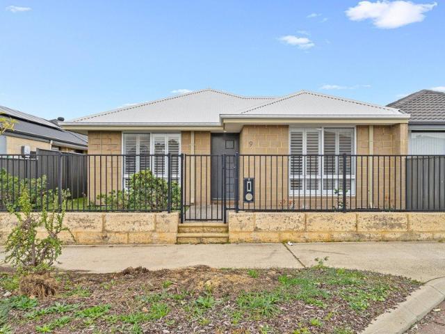 House for sale in Parklands, Western Australia