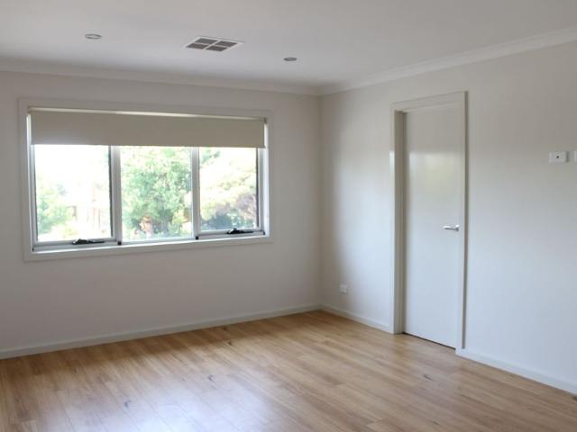 Townhouse for rent in Camerons Creek, Victoria