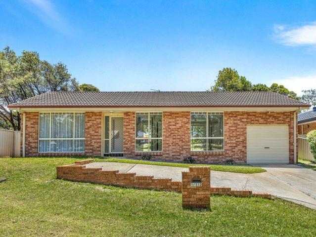 Villa for rent in Blackbutt, Shellharbour City Council