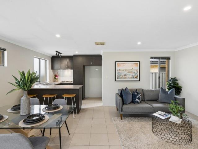 Villa for sale in Cannington, Western Australia