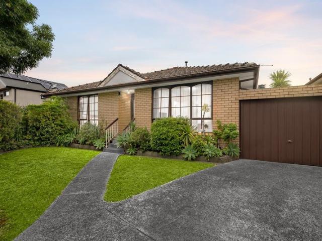 Apartment for sale in Hughesdale, Melbourne