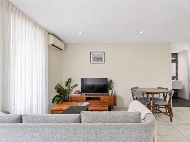 Apartment for sale in Taringa, Greater Brisbane