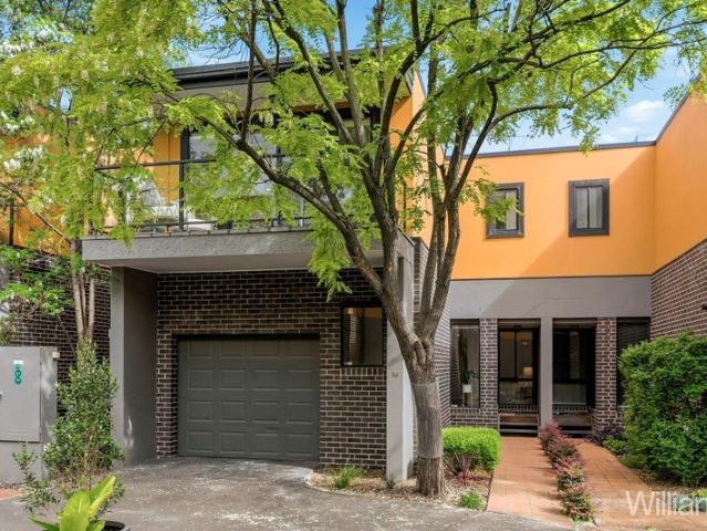 Townhouse for sale in Newport, Melbourne