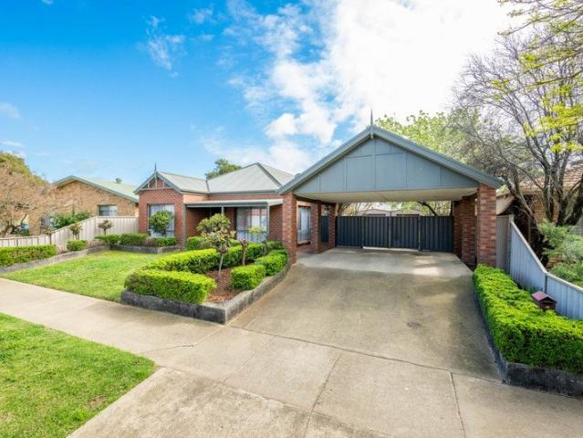 House for sale in Mooroopna, Victoria