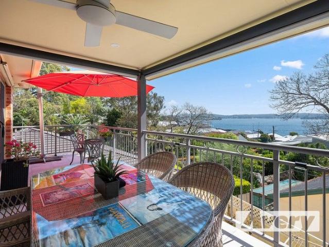 Townhouse for sale in Ambergate, New South Wales