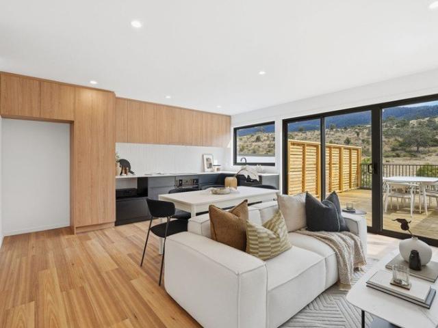 Townhouse for rent in Hobart, Tasmania